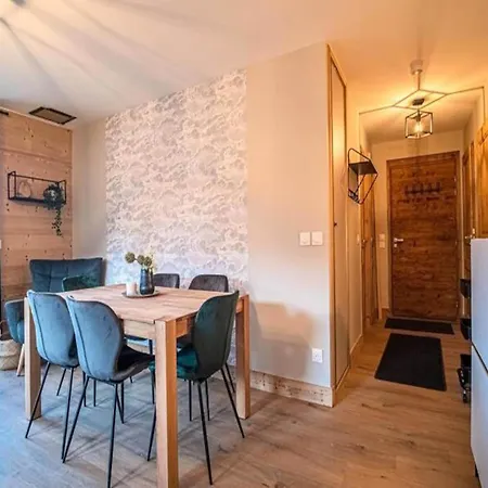 For 8 People